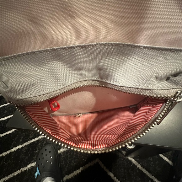 backpack - Picture 7 of 9